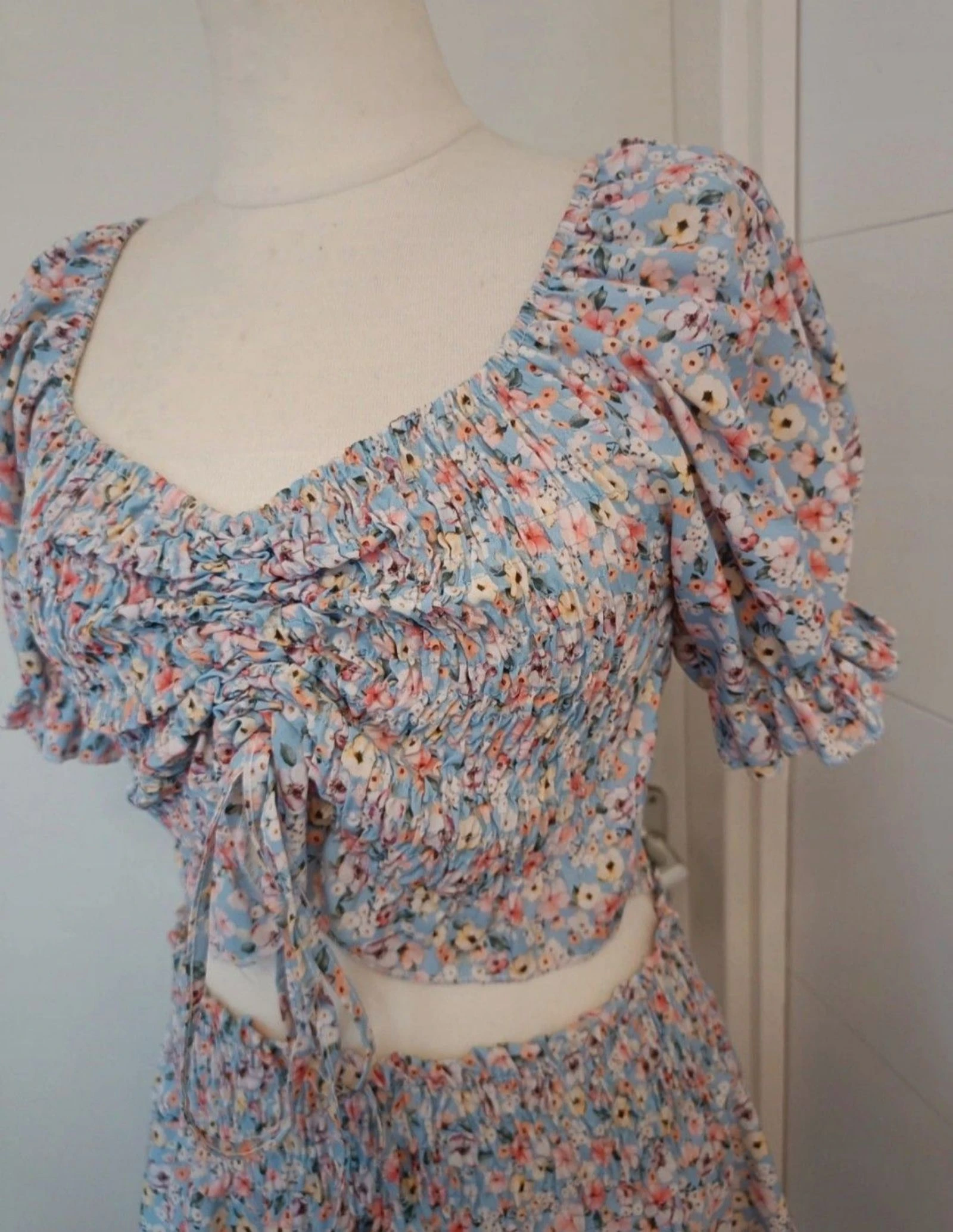 Conjunto verão muito bonito da Firenze, tamanho PP – photo 3